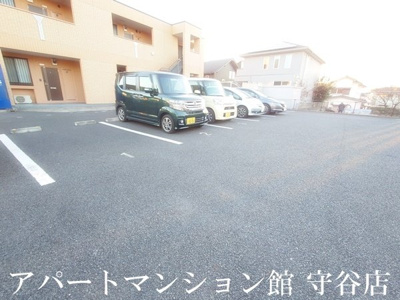 【駐車場】 | キャトルフィーユ
