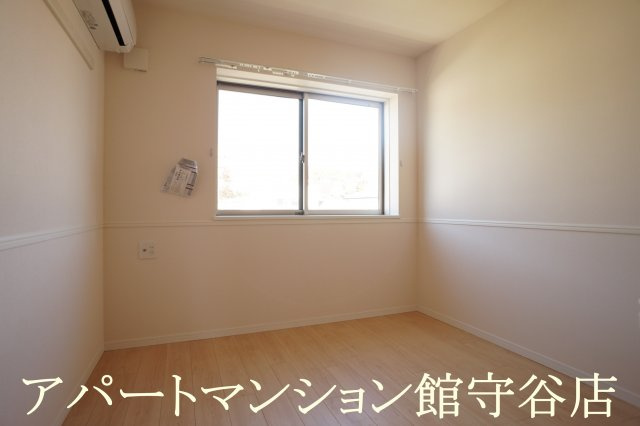 ガーデンシティBの寝室