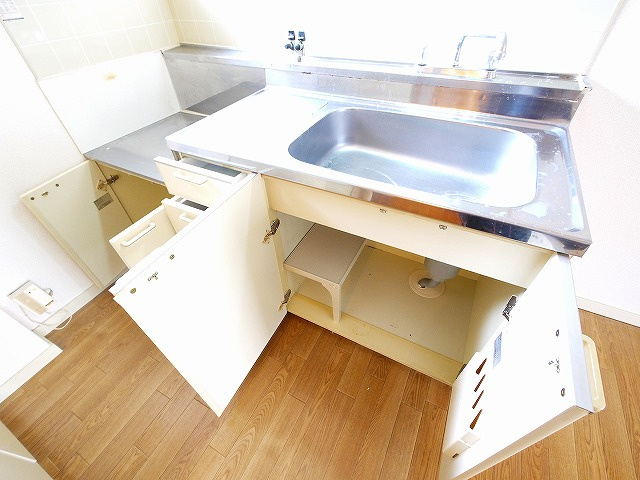 エステートピアオクムラのキッチン|きれいなキッチンです