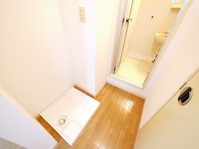 エステートピアオクムラの設備|嬉しい室内洗濯機置き場がございます。