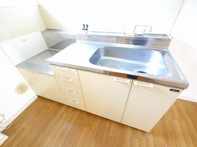 エステートピアオクムラのキッチン|キッチンでお料理をお楽しみください