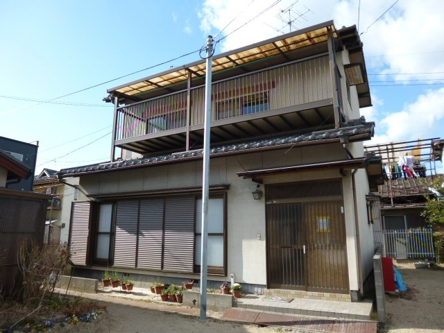 倉敷市中島の一戸建ての外観