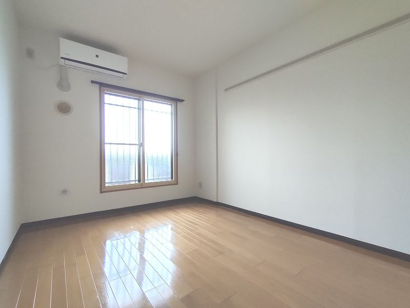 ライプンの洋室