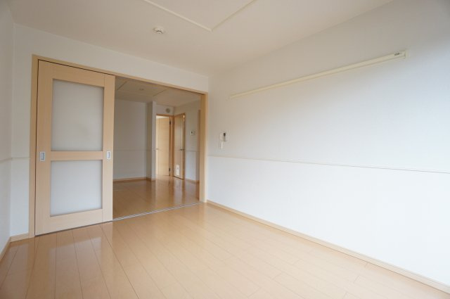 パークヒルズ利根壱番館の居間・リビング