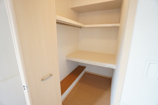 パークヒルズ利根壱番館の収納