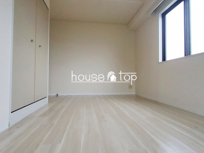 【洋室】 | ロイヤルハイム里中 | ロイヤルハイム里中