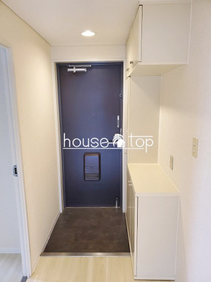 【玄関】 | ロイヤルハイム里中 | ロイヤルハイム里中