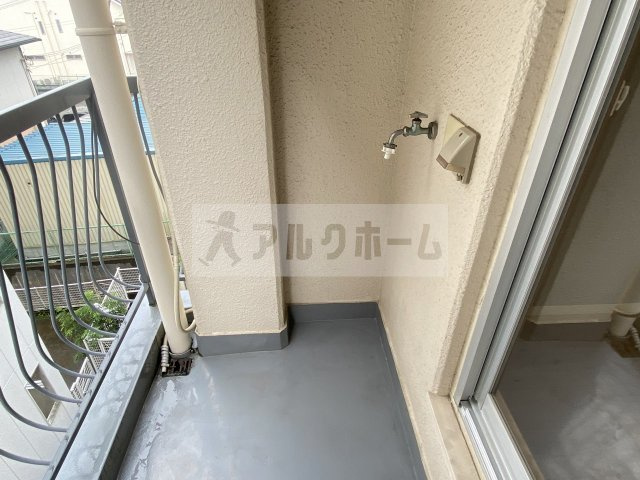 リズム柏原のバルコニー|リズム柏原　洗濯機置き場
