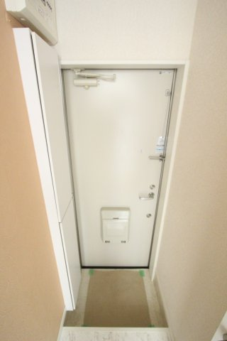 ユナイト 金沢八景ペドロ・ドミンゴの玄関