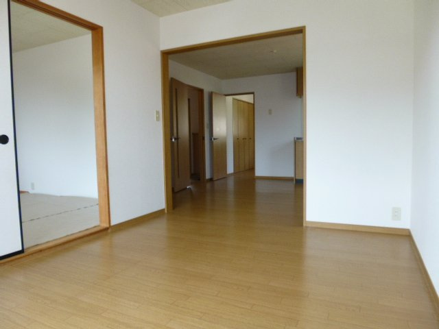 カーサ・ティエラⅢの内装|LDK