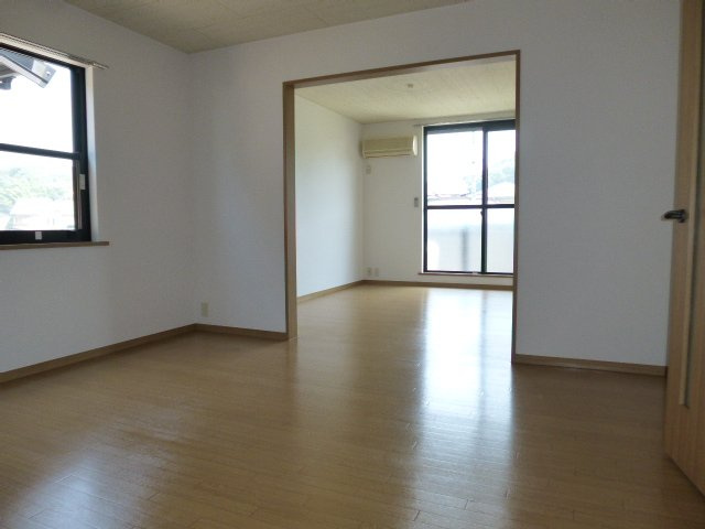 カーサ・ティエラⅢの居間・リビング