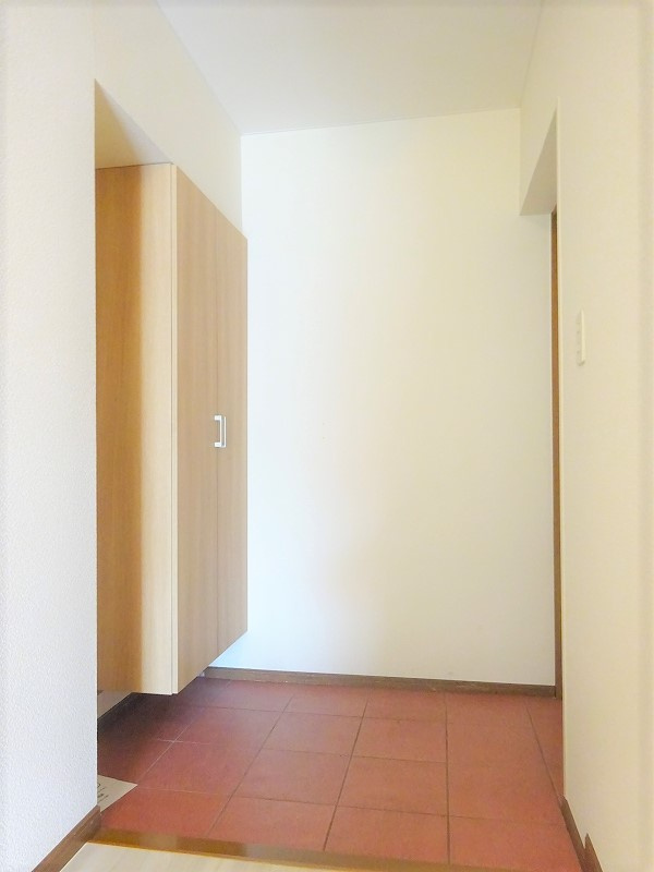 サンフレッシュ西下台の玄関