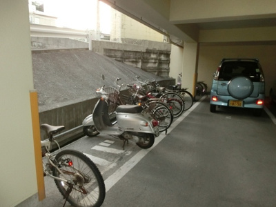 【外観】 | トップス・ウラ