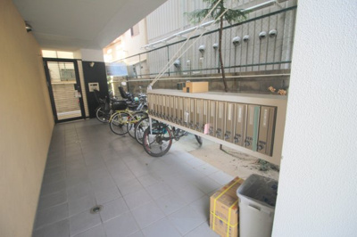 【その他共用部分】 | ラークスパ岡町