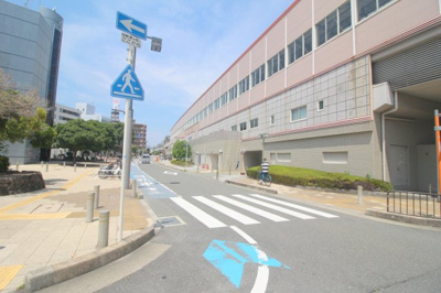 【周辺】 | ラークスパ岡町