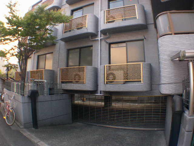 エレメント原宿　(近大　一人暮らし)の外観