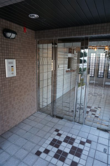 【エントランス】 | オートロック付です
