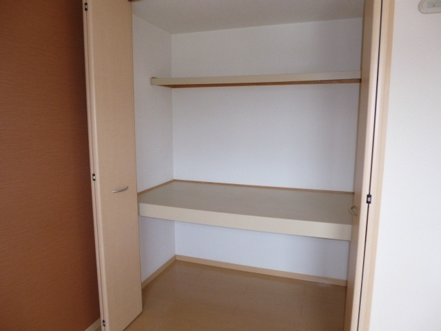 ＥＣＯ－レジデンス「モア」　Ｄの収納