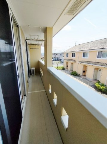 リジエールB棟のバルコニー