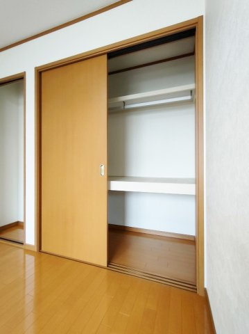 リジエールB棟の収納