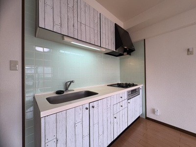 【キッチン】 | 南里ビルフローラ