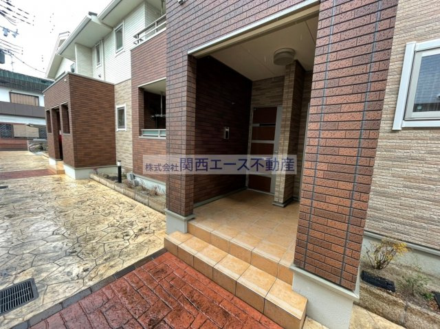 【エントランス】 | セレスコート花園