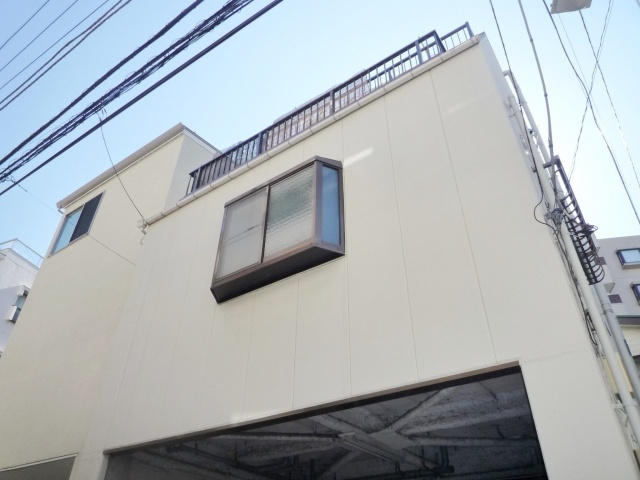 文京区本郷４丁目の賃貸マンションの外観