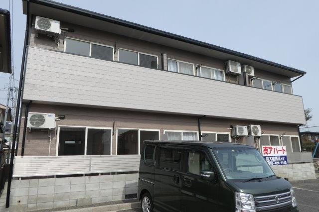 倉敷市中庄のアパートの外観