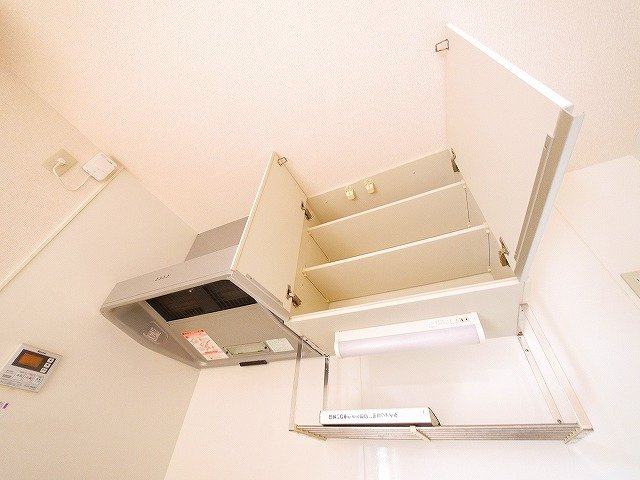 コスモス　オーゼの収納|ちょっとした収納スペースも充実しています