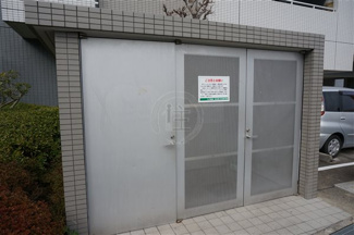 【その他共用部分】 | 敷地内ゴミステーションです