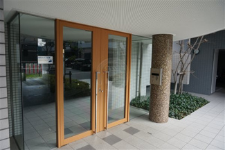 【エントランス】 | オートロック付です