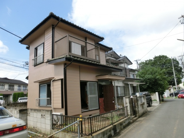 坂戸市元町の一戸建ての外観
