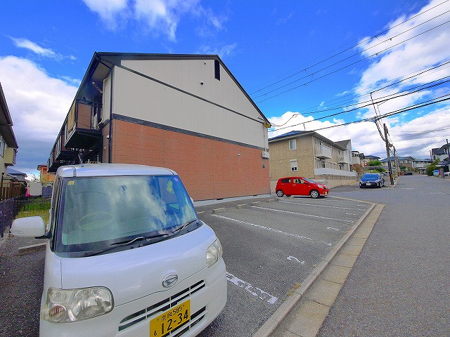 エスポワールⅡ（州見台）の駐車場