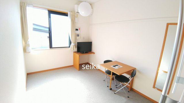 【居間・リビング】 | エメラルドグリーン