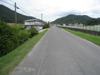【前面道路含む現地写真】 | 玉野市槌ヶ原　土地