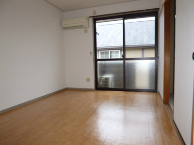 【居間・リビング】 | セジュール小松原Ａ | 洋室