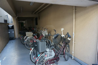 【その他共用部分】 | 駐輪場です