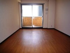  | グランシス難波西