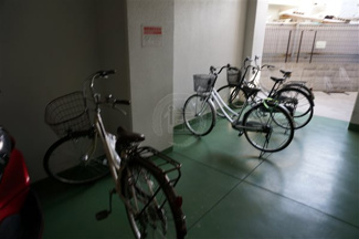 【その他共用部分】 | 敷地内駐輪場です