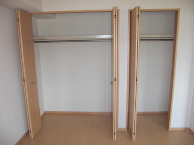 【収納】 | リベルテ空港東 | 同タイプ部屋