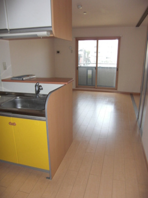 【居間・リビング】 | リベルテ空港東 | 同タイプ部屋