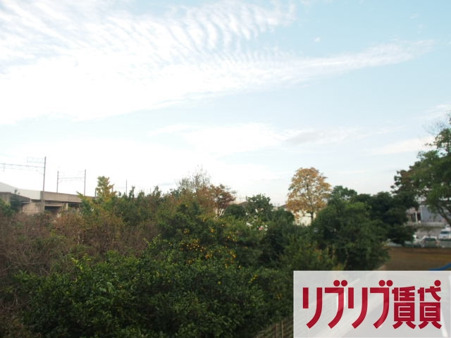 オッツ寒川の展望