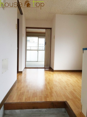 【玄関】 | ハイツ萩原