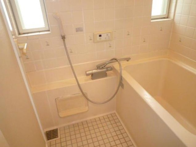 【浴室】 | 表参道フラット