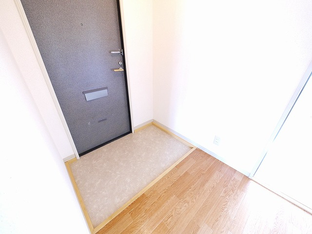 タモサーチＡの玄関|きれいな玄関です