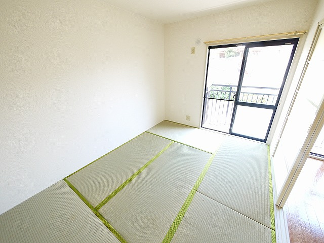 タモサーチＡの和室|い草の香りが落ち着く素敵な和室です
