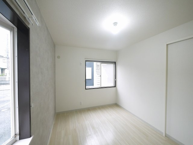 バンブーパインハイツの洋室|スタンダードな洋室です