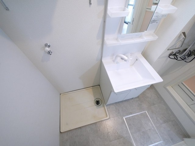 バンブーパインハイツの設備|洗濯機置き場