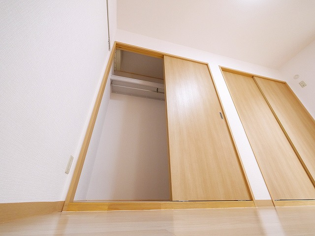 レスパス　デュルポ堀内Ｂの収納|たっぷりとした収納スペースです