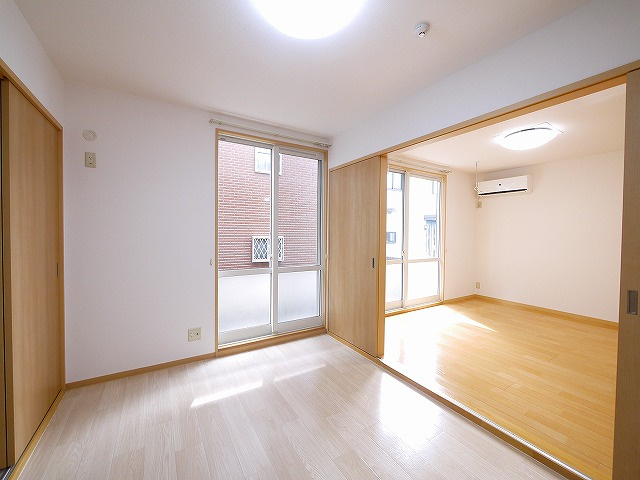 レスパス　デュルポ堀内Ｂの洋室|きれいな洋室です